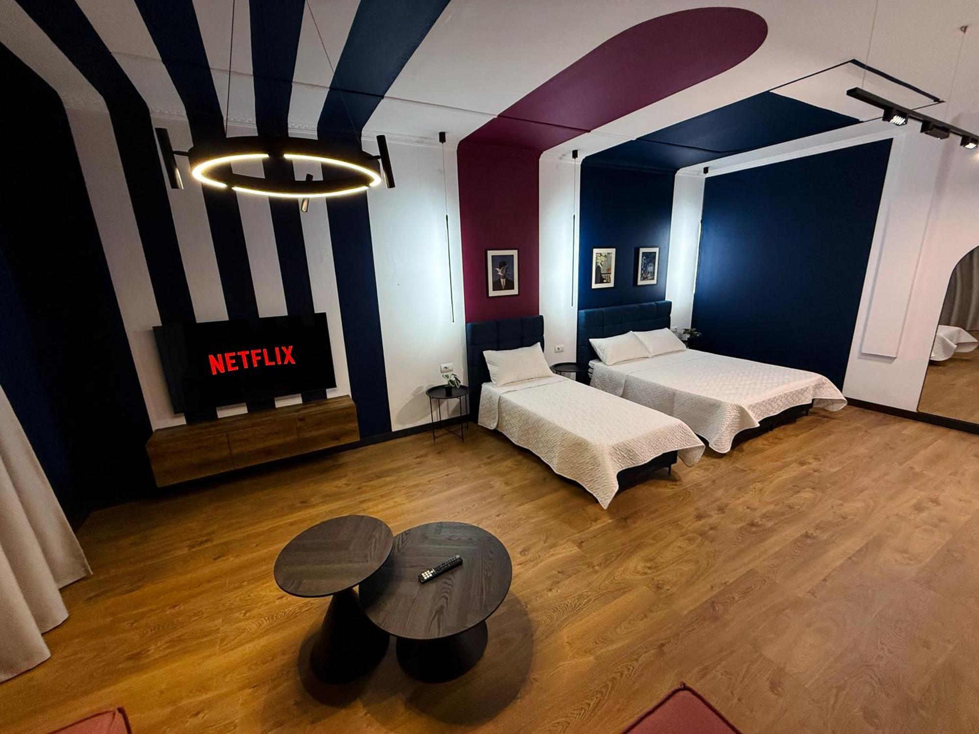 Tirana Days Free Parking Apartamento Quarto foto
