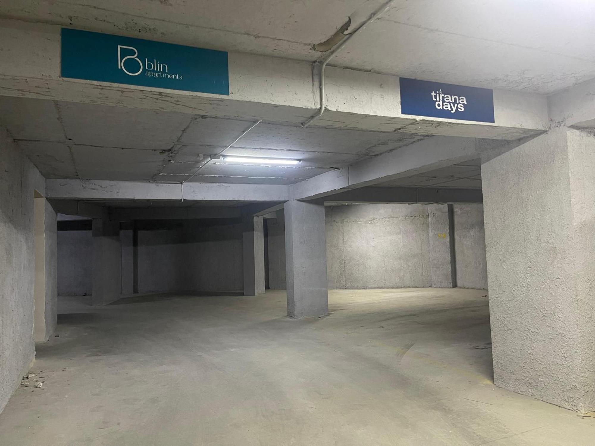 Tirana Days Free Parking Apartamento Exterior foto